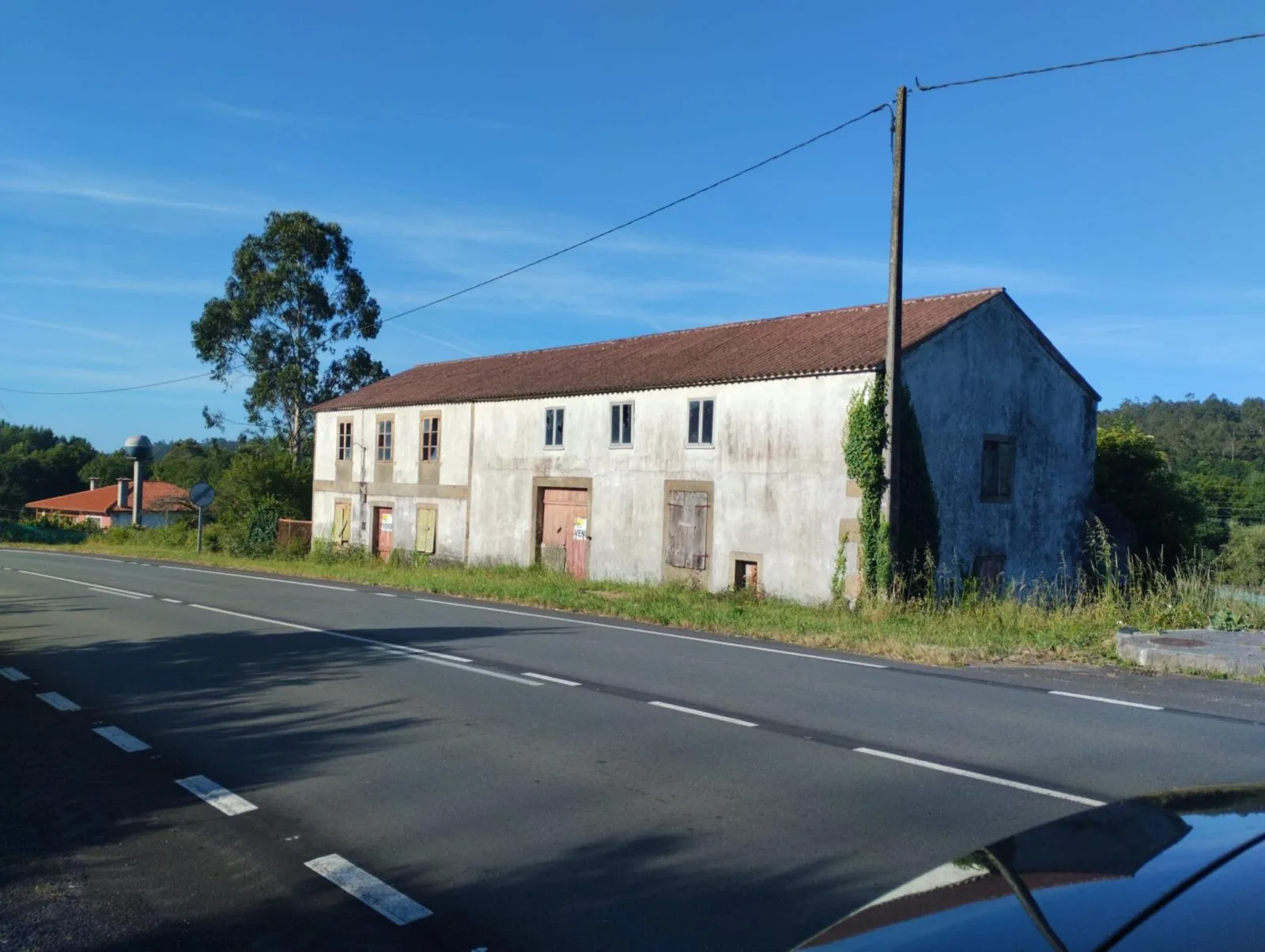 Casa rústica de piedra en Val do Dubra