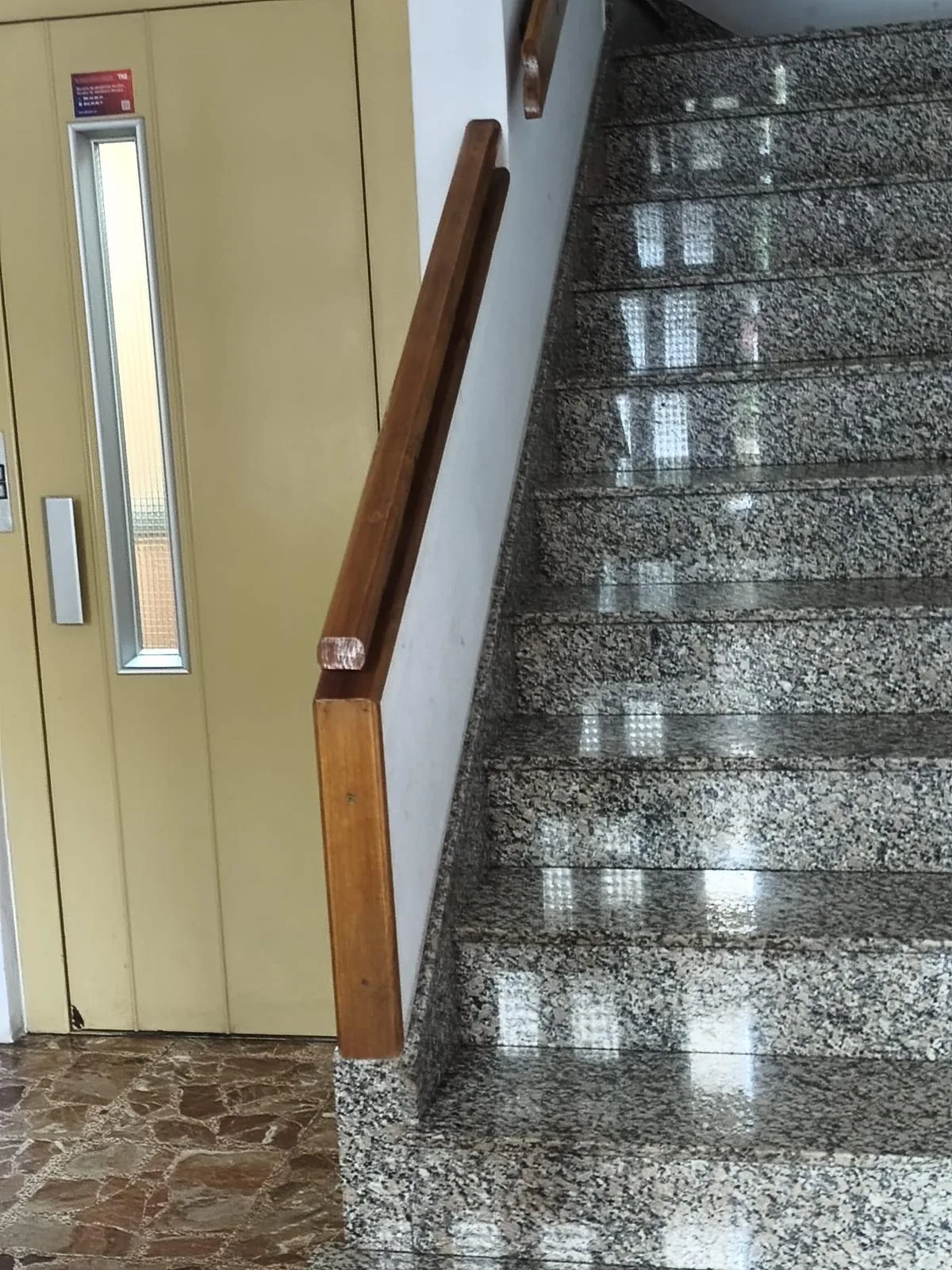Piso reformado en venta en Santa Comba