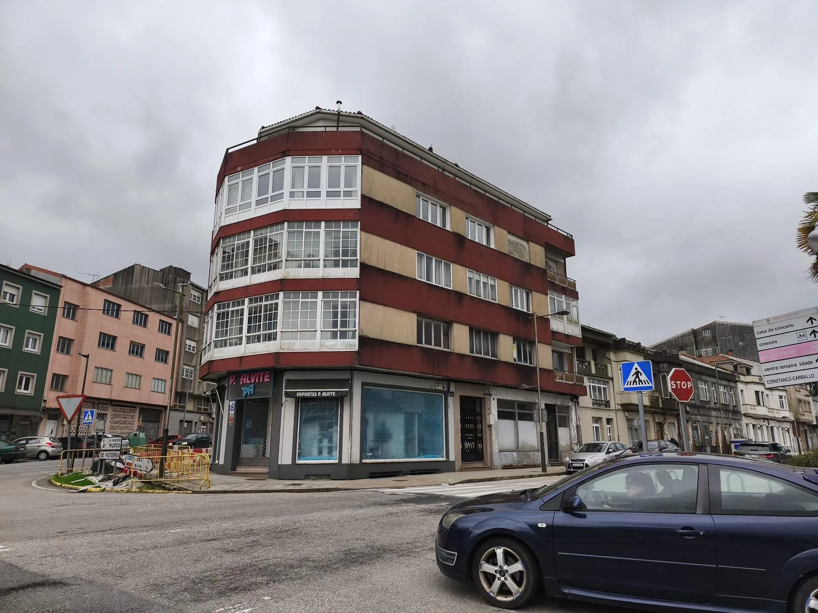 Piso reformado en venta en Santa Comba