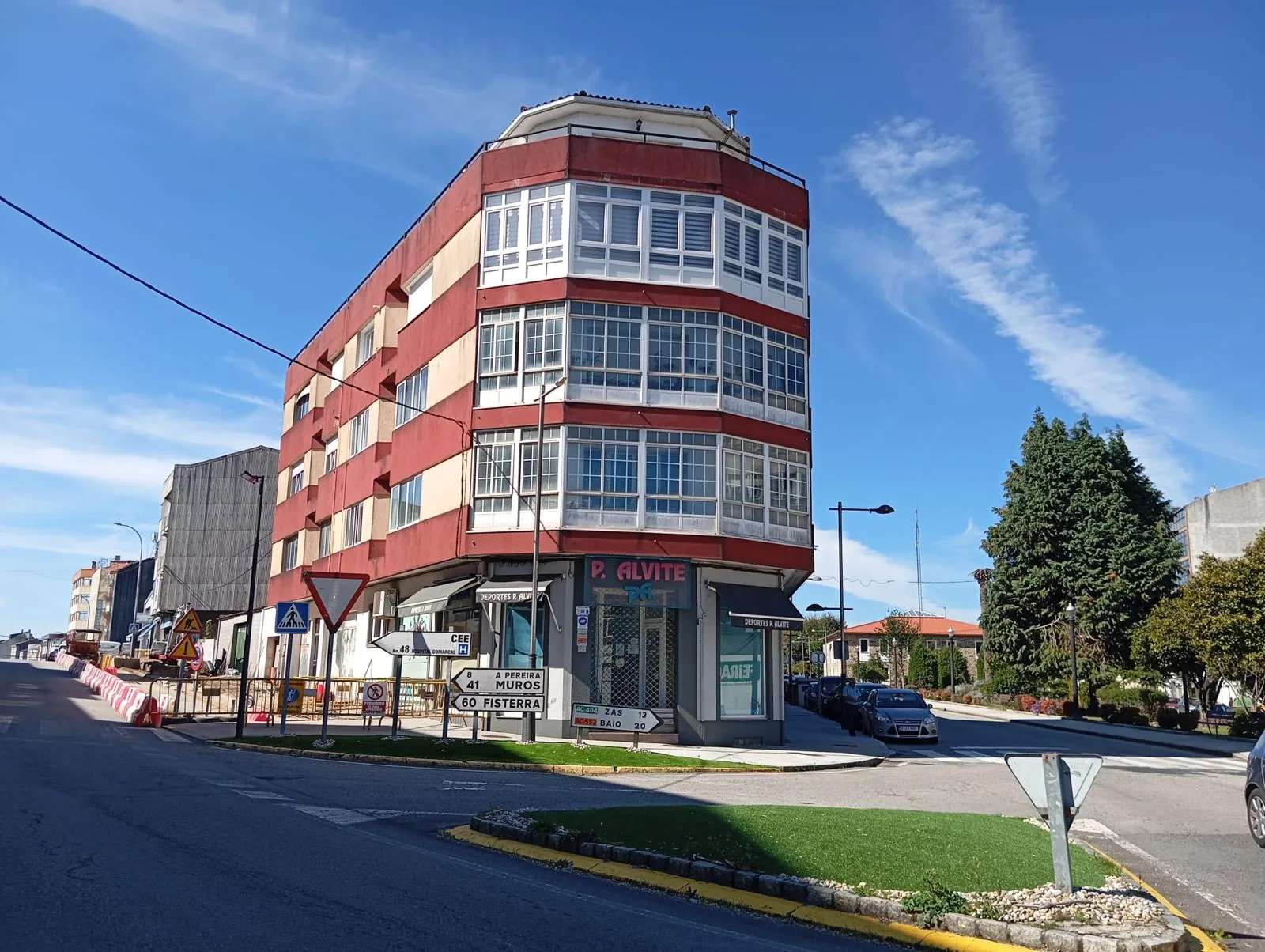 Piso reformado en venta en Santa Comba